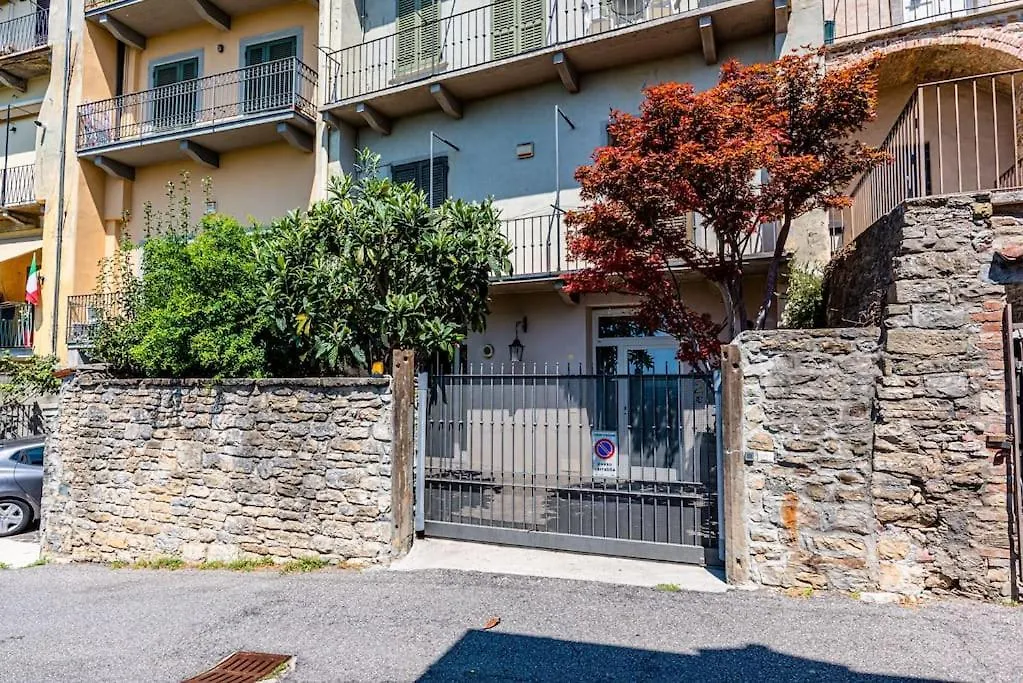 Apartment Casa Ipogea Elegant Apt 2 Bathroom Wifi Bergamo Italy